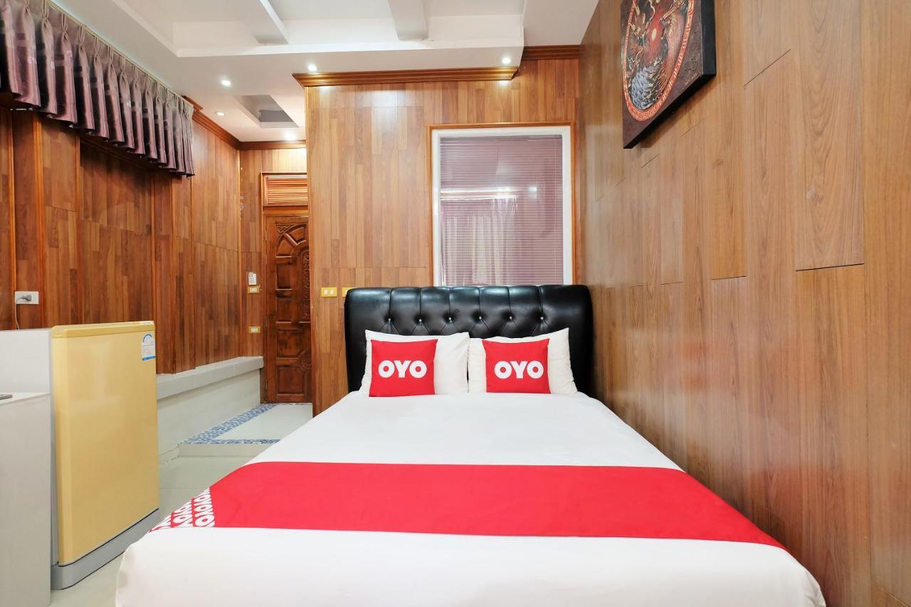 Oyo 485 Million Patong Beach Resort Eksteriør bilde